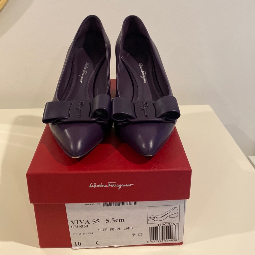 Salvatore Ferragamo VIVA gently worn